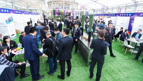 “喜迎进博会，推进双循环”活动在沪举行 2020环球商业年会同期举行“环球港现象”引发热议